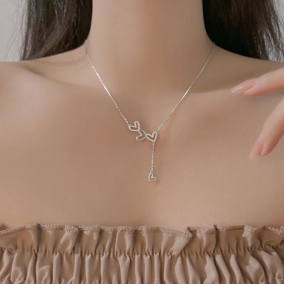 Sterling silver diamond heart necklace - Picture 2 of 7